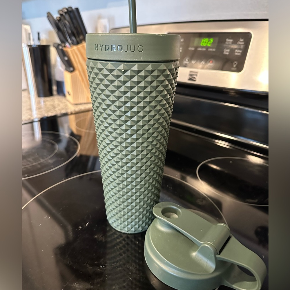 HydroSHKR hydro jug tumbler
